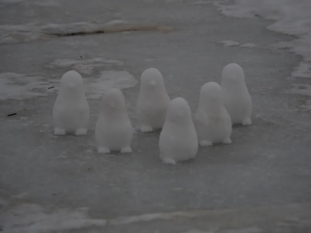 little guys made of snow